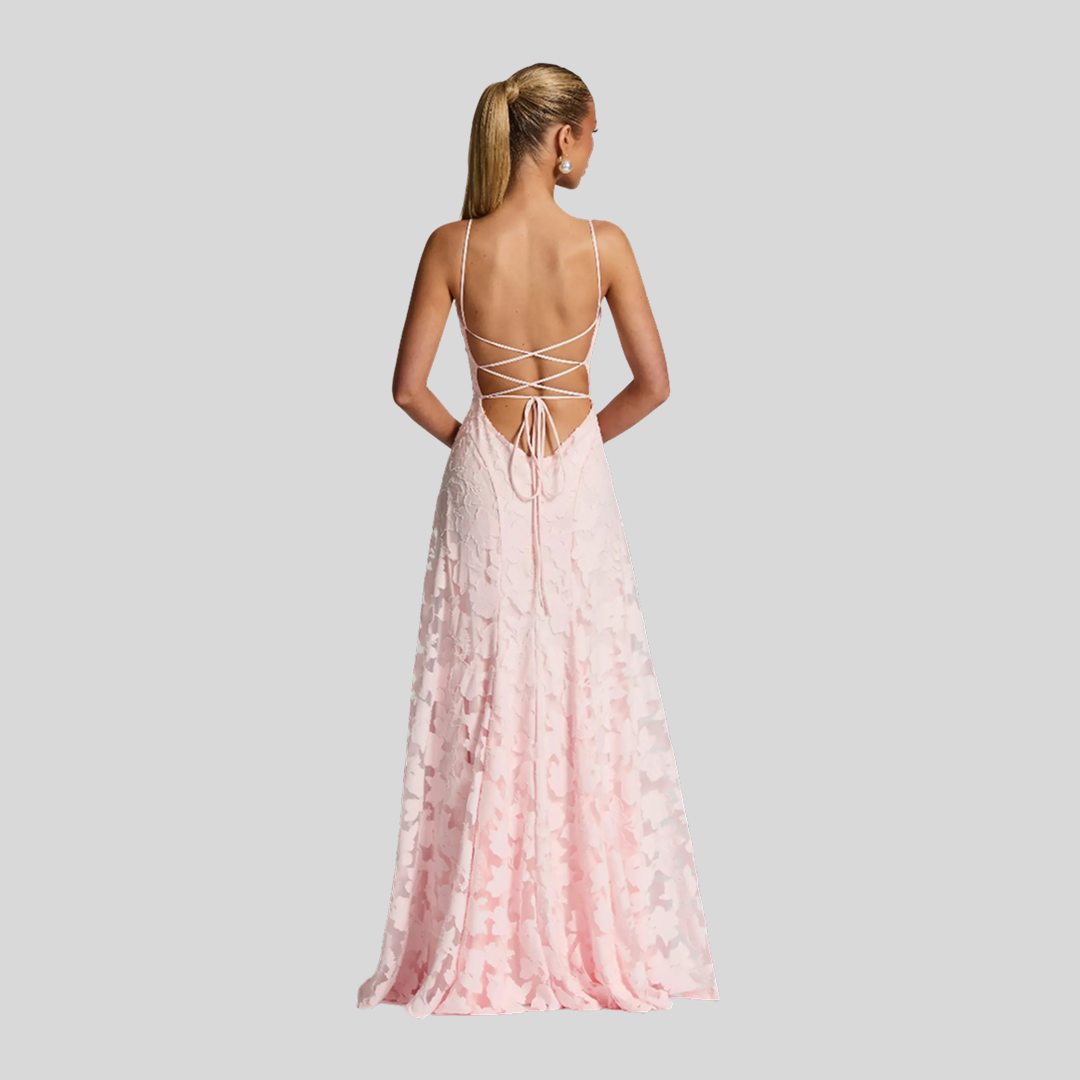 CLARA LEÓN™ | Elegant Long Dress