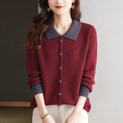 Clara™ | Contrast Collar Buttoned Knit Sweater