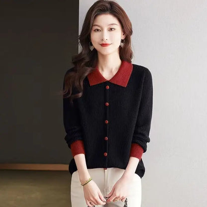 Clara™ | Contrast Collar Buttoned Knit Sweater