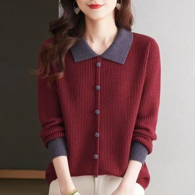 Clara™ | Contrast Collar Buttoned Knit Sweater