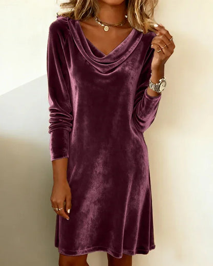Frosina - Loose Fitting Velvet Dress