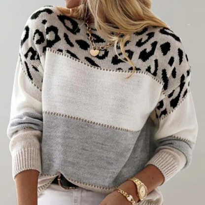 CASA NUA™ | Elegant Leopard Sweater